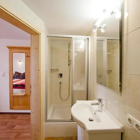 Bauernhof Modling Apartment *