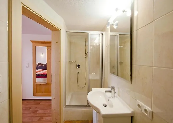 Bauernhof Moedling 公寓 *