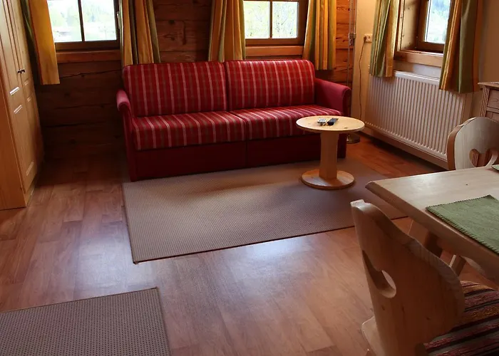 Bauernhof Moedling 公寓 *